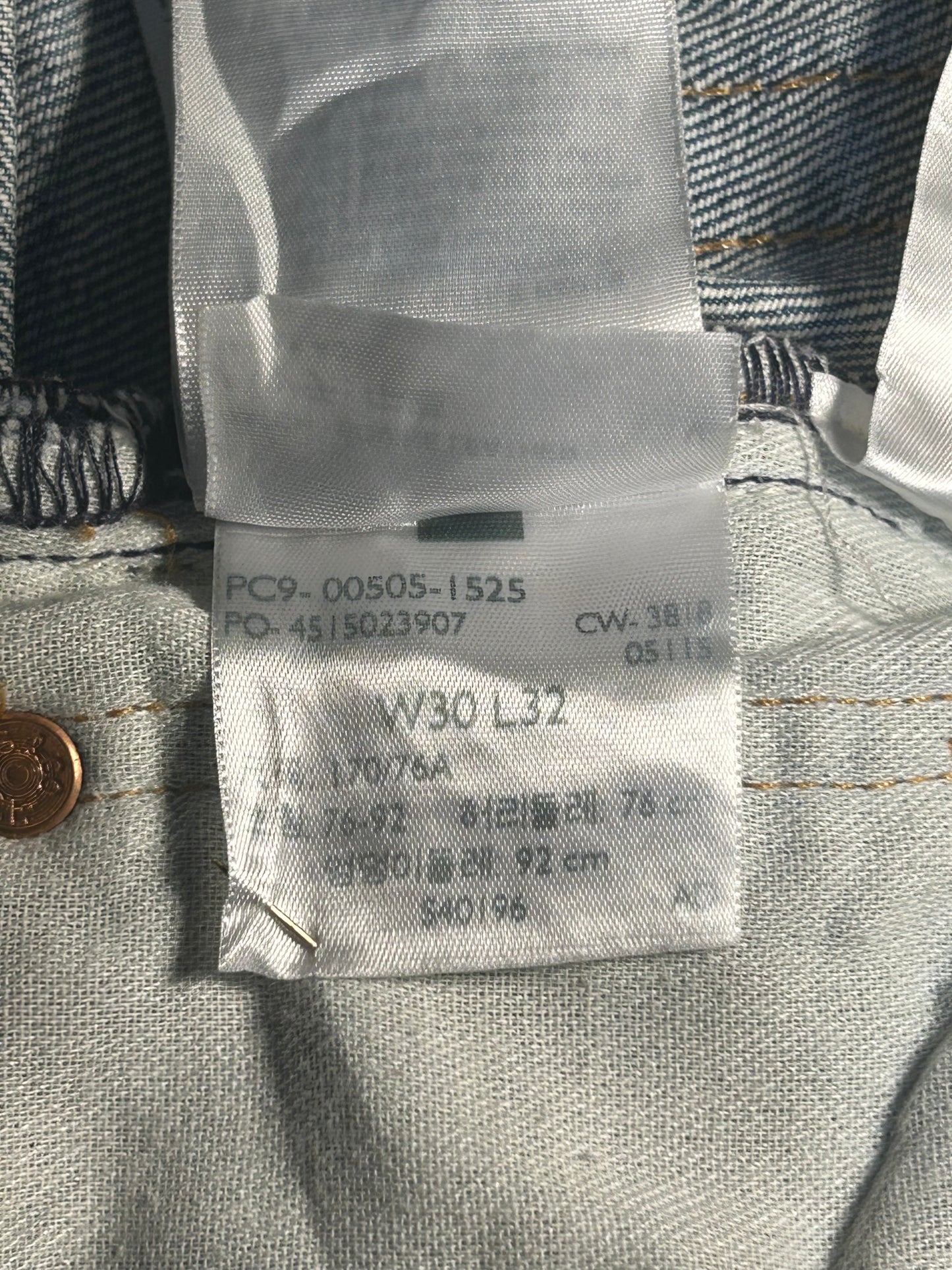 Levis Jeans (30)