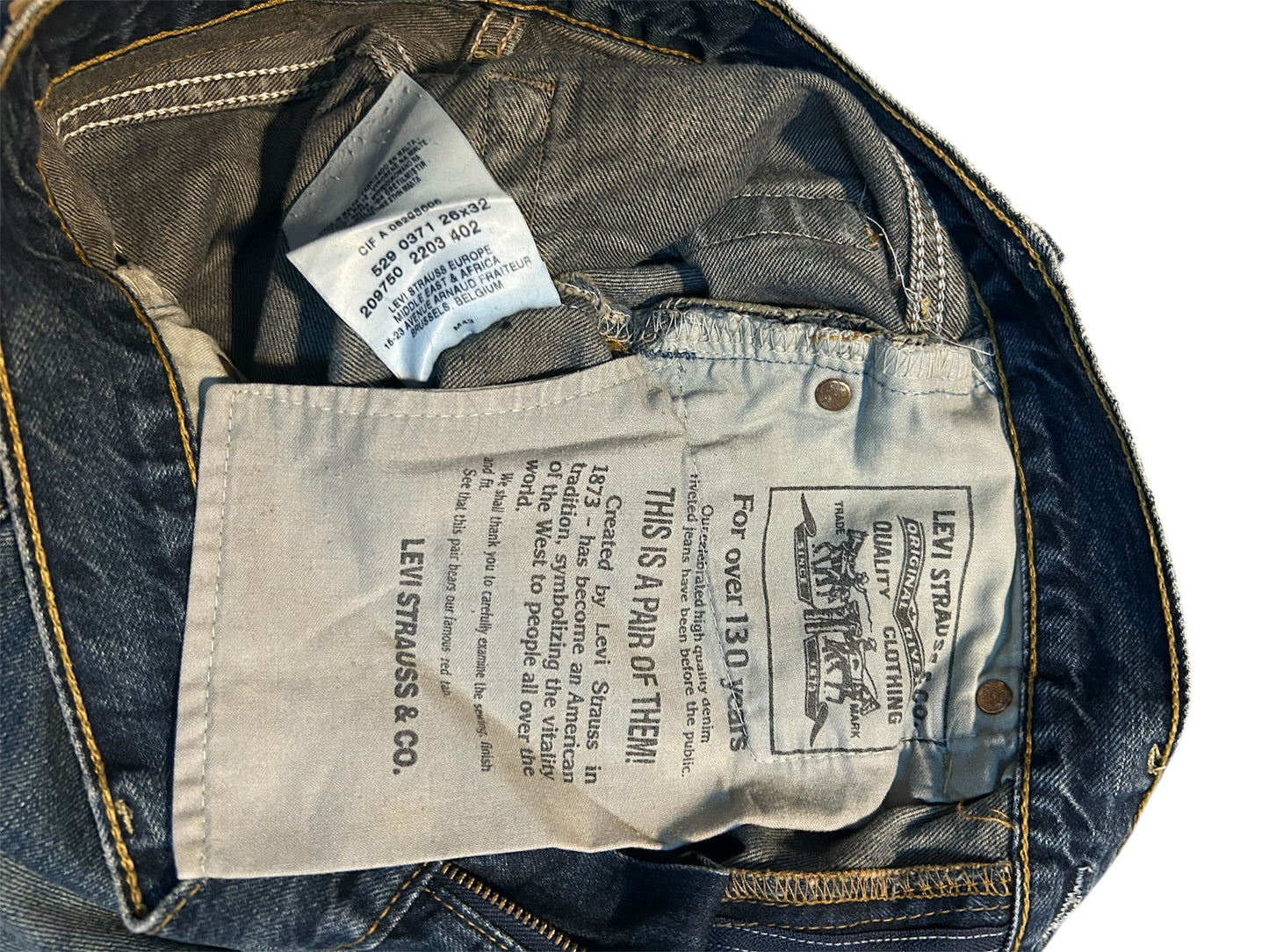 Levis 529 Jeans (26)