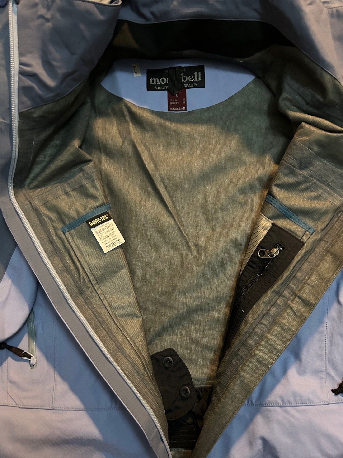 Montbell Jacket (M)